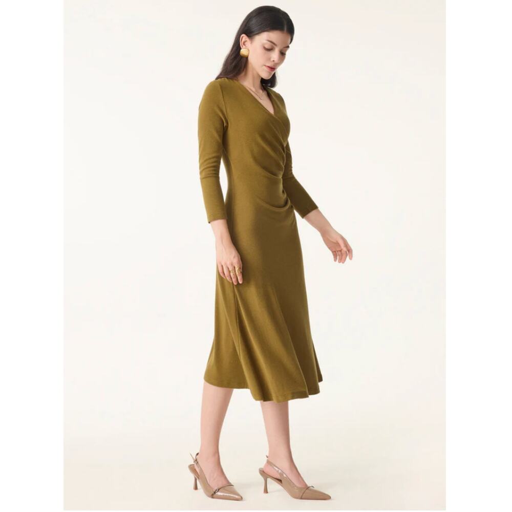 OGL LiteWarm Slimming Surplice 3/4 Sleeve Midi Dress NWT SIZE M
